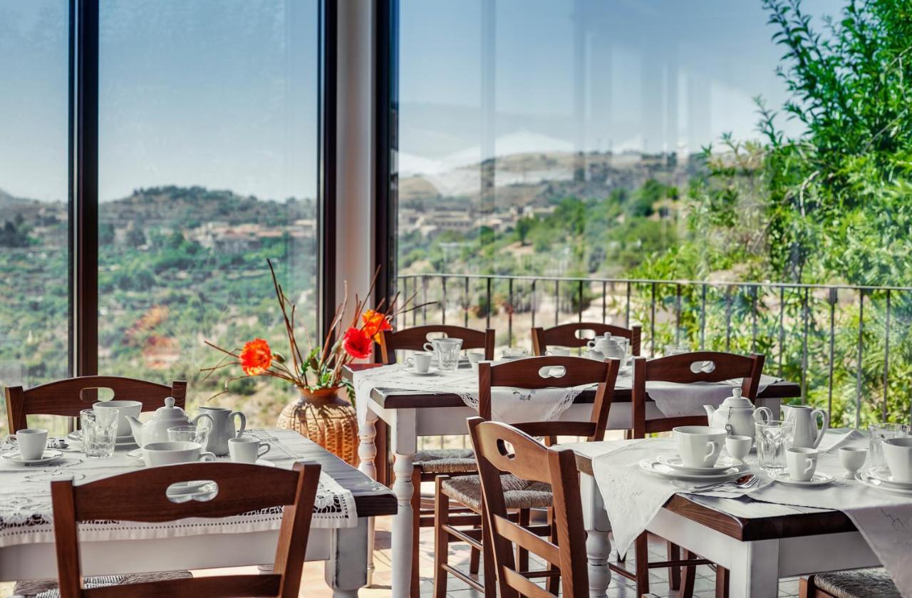 Relais Villa Del Monte Ragusa Buitenkant foto